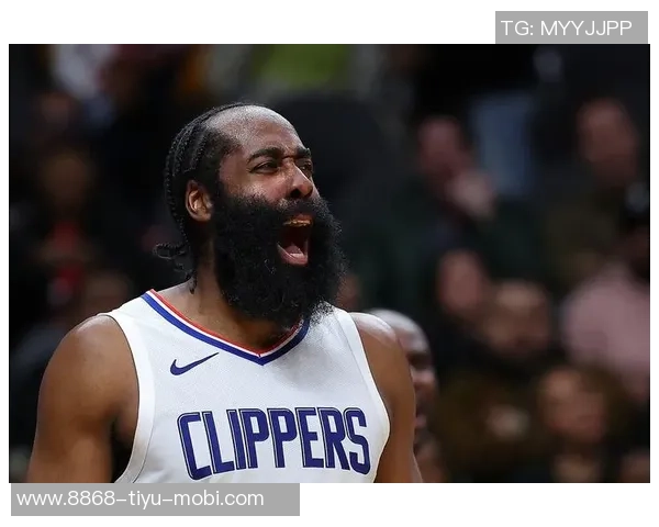 哈登赛季初表现抢眼场均217分103助攻展现领袖风范